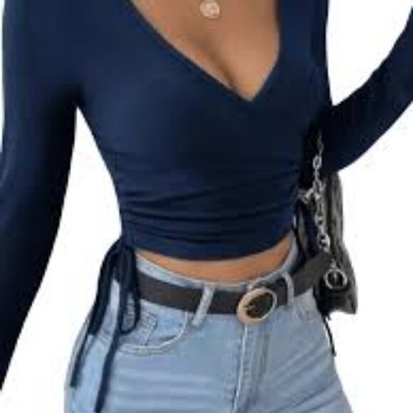 Crossover Side Runched Top - Picture 2 of 7